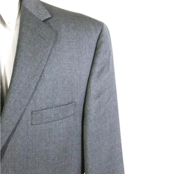 SAKS FIFTH AVENUE MENS WOOL BLAZER suit jacket LIGHT GRAY SIZE 44 two button - Picture 3 of 5
